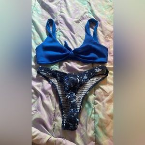 Hollister bathing suit